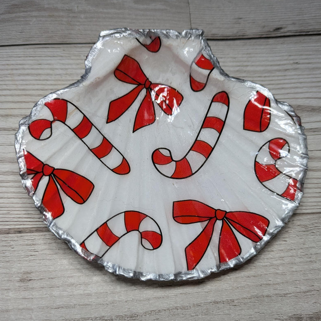 Candy Cane Patterned Scallop Shell