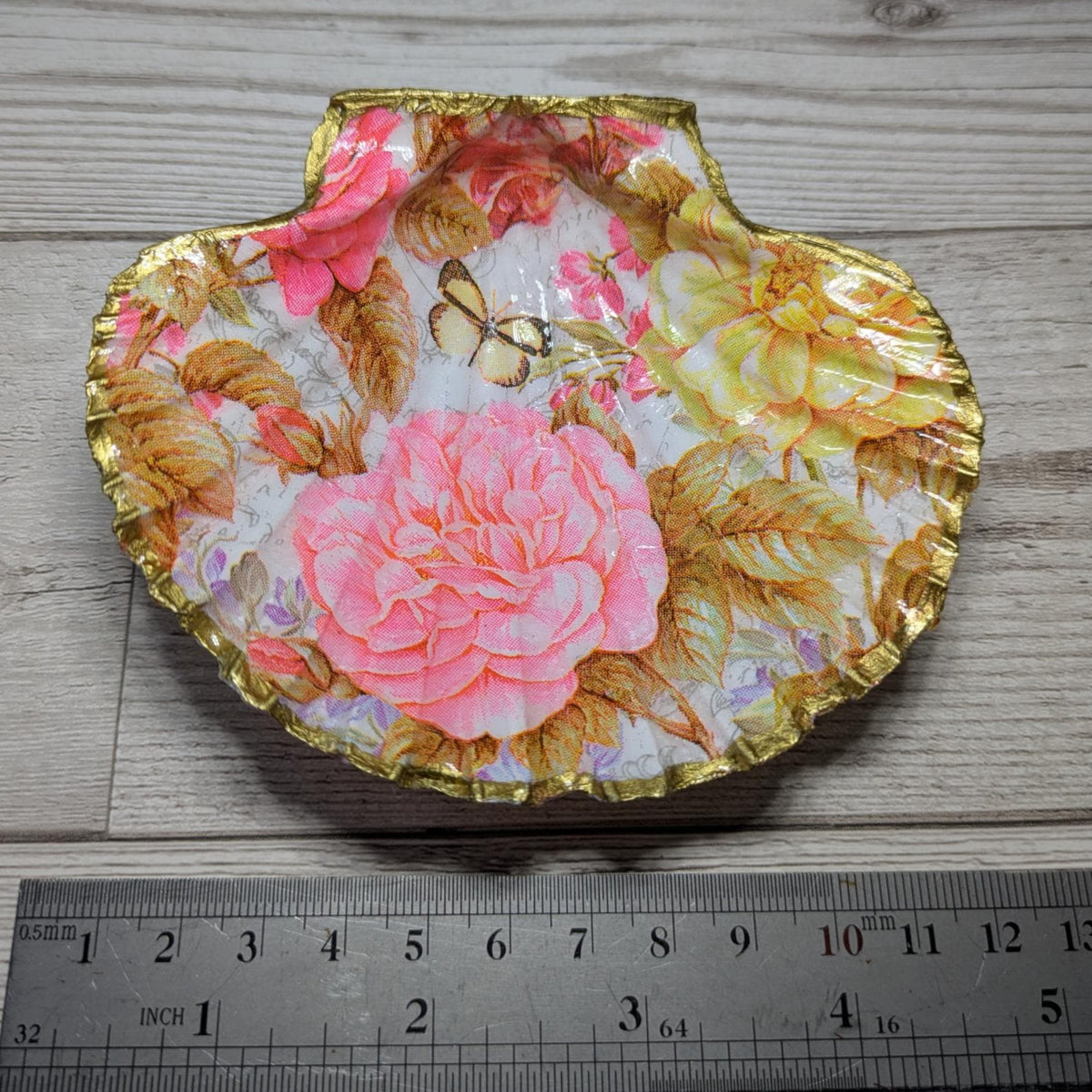 Pink & Yellow Floral Scallop Shell