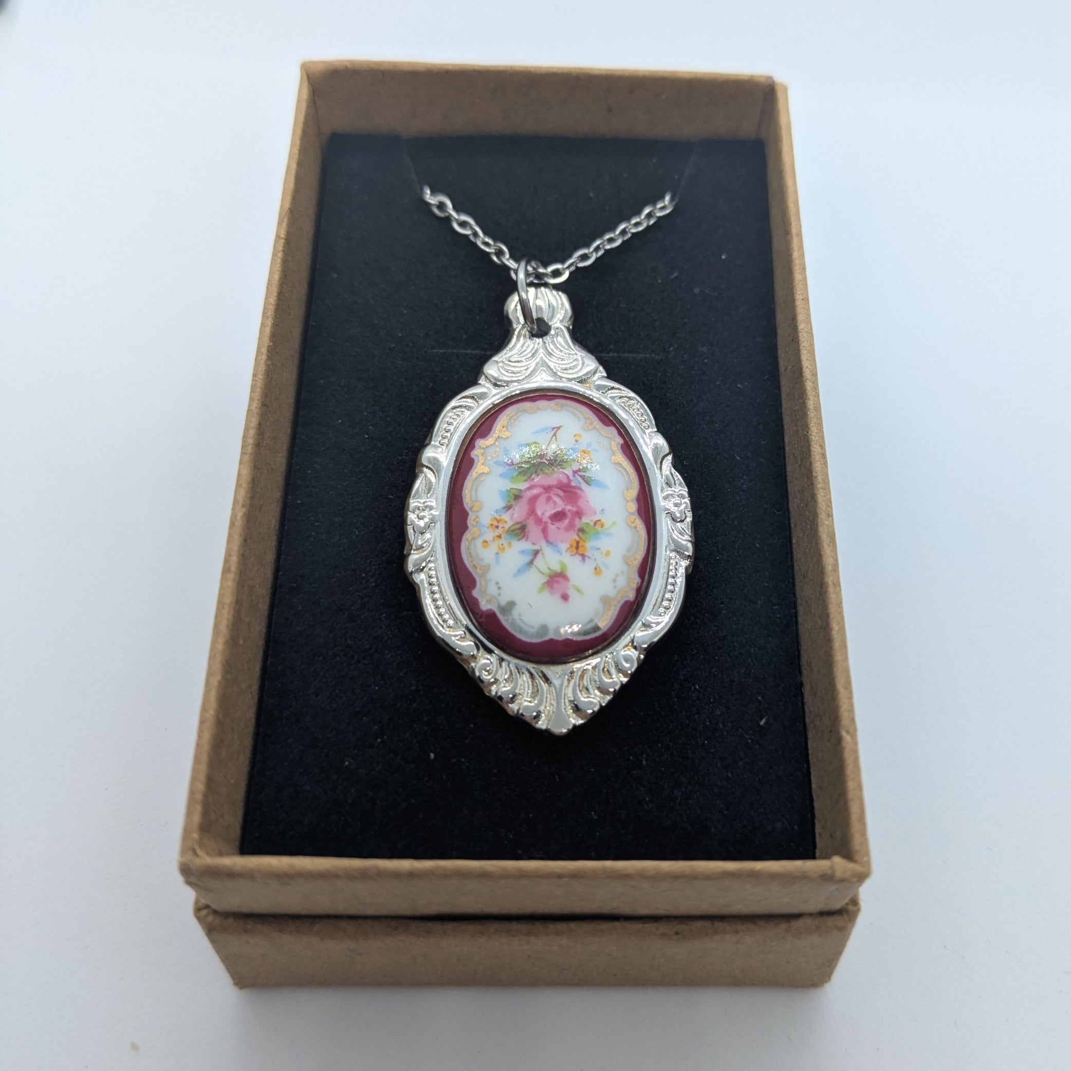 Cameo Inlays Rose Spoon Necklace