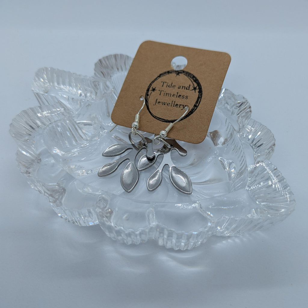 Spoon Handle Leaf Earrings Silver